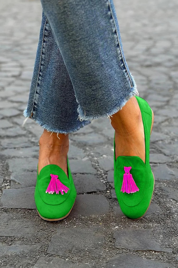 Sue | Groene loafers met roze franjes