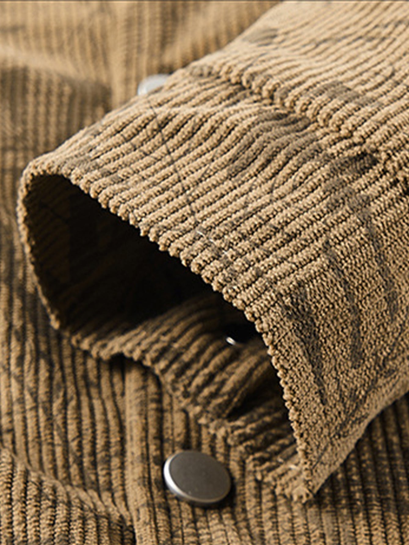 Vintage gestreepte jas met reliëfbladmotief