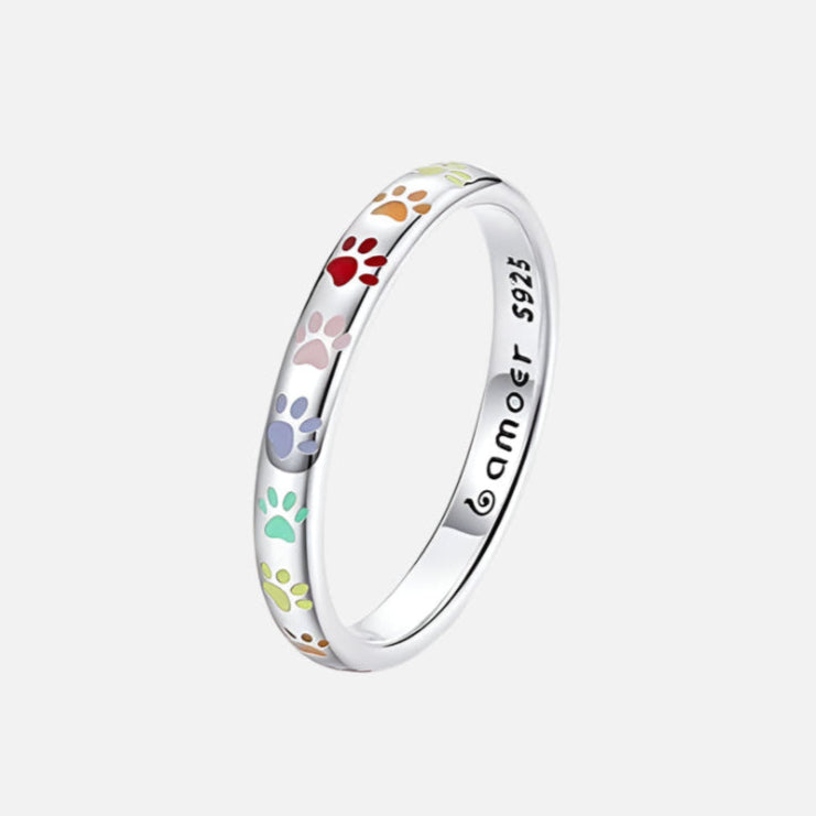 Zilveren ring met pootafdruk ontwerp