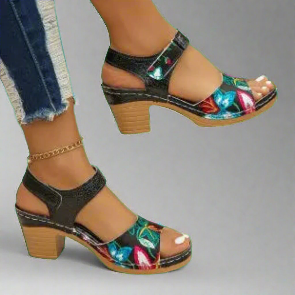 Marisa | Handgemaakte peep-toe sandalen van premium materialen