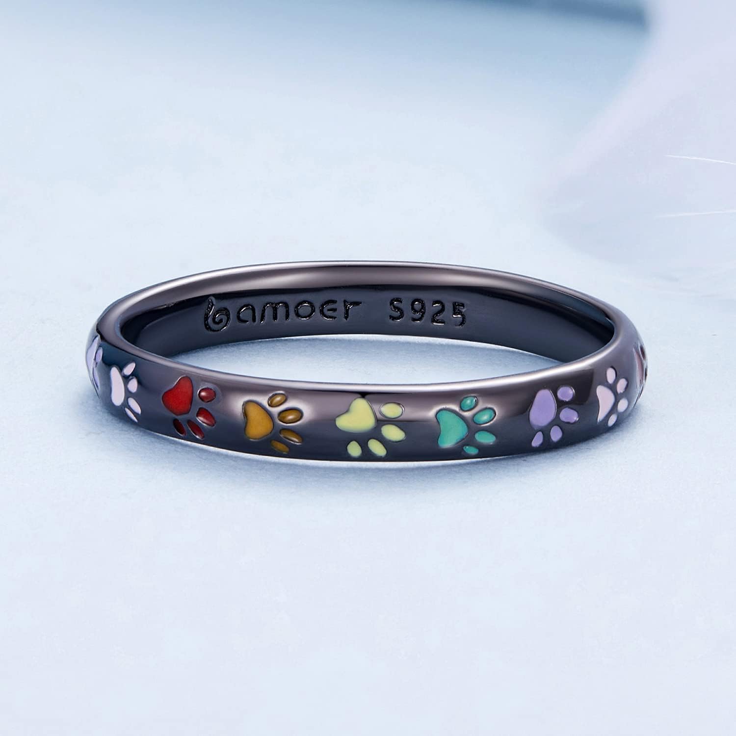 Zilveren ring met pootafdruk ontwerp