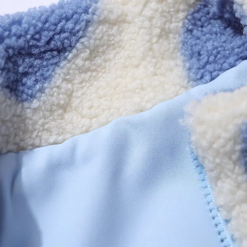 Amelia – Dubbelzijdige Jas met Hartmotief