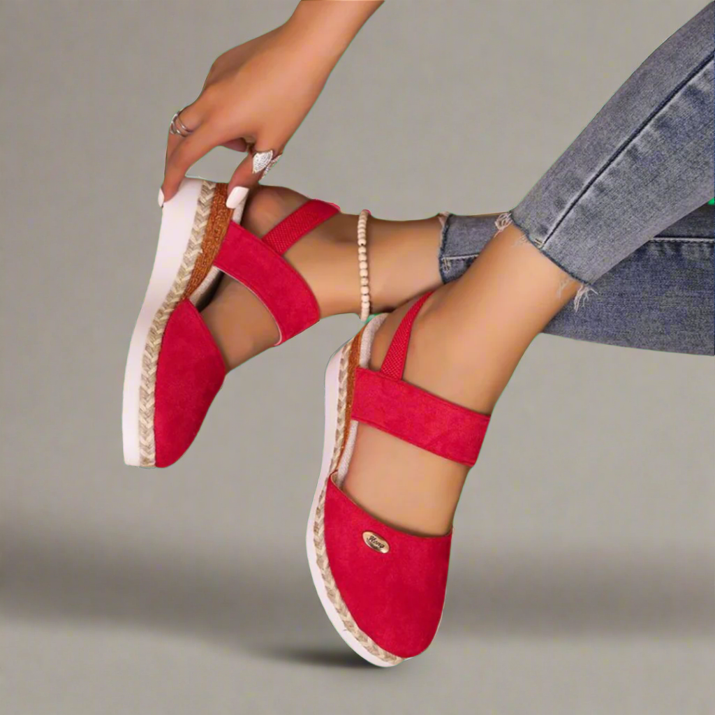 Gerneliese | Elegante orthopedische sandalen met sleehak