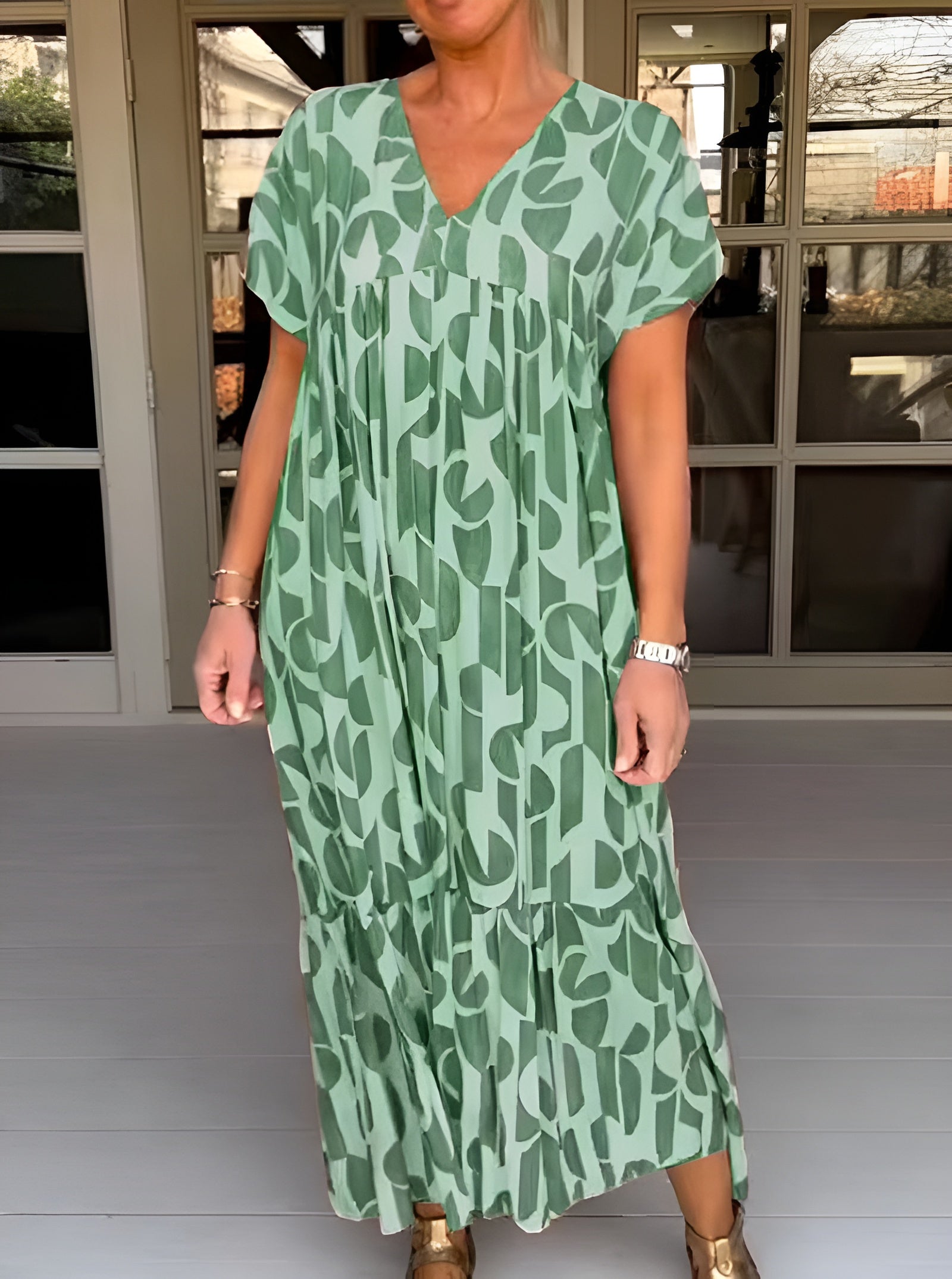 Colette | Lichte jurk met v-hals