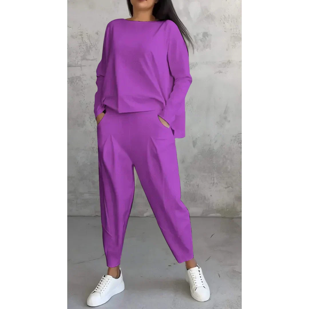 Agathe – Minimalistische Stijl in Twee Delen