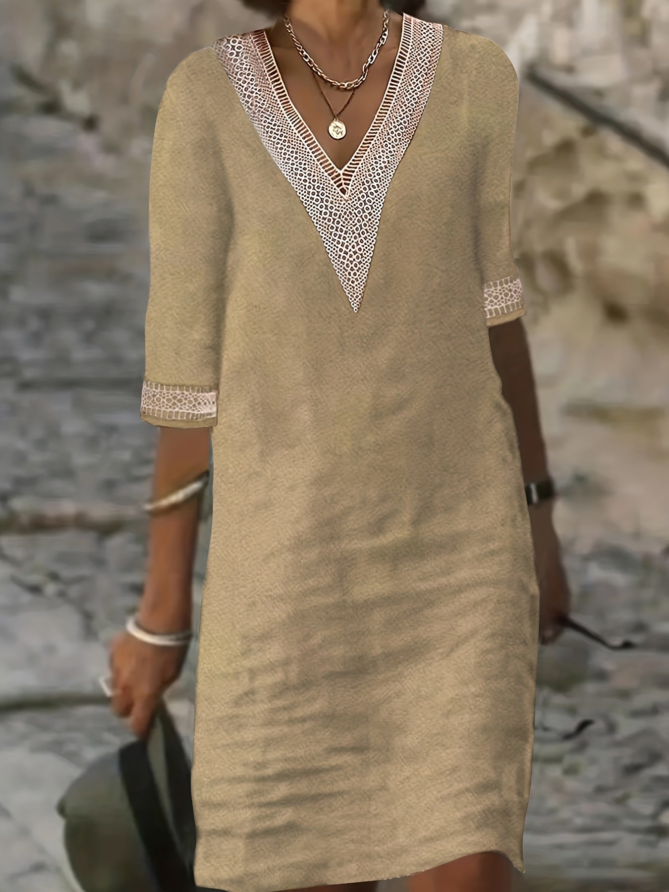 Izabela | Jurk met kant decolleté